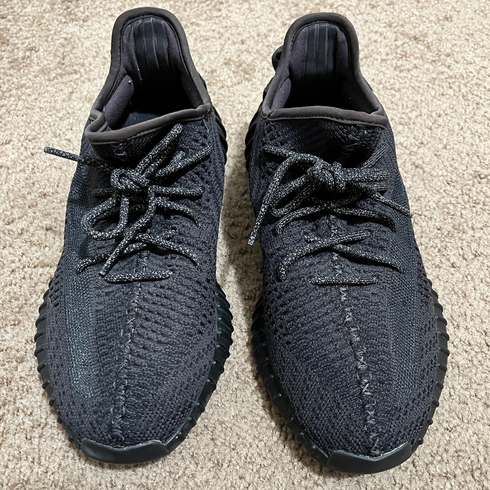 Authentic Adidas Yeezy Boost 350 V2